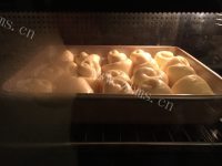 脆底蜂蜜小面包做法图解12)