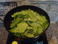 味道不错的豆豉鲮鱼油麦菜做法图解5)