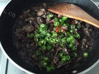 美味的血鸭做法图解7)