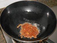 家常菜黄豆芽炒肉丝做法图解4)