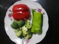 自制香烤鸡肉串做法图解1)