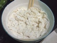 美味的西红柿面疙瘩汤做法图解3)