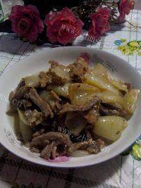 家常菜洋葱爆羊肉