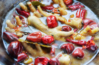 美味的麻辣鸡爪
