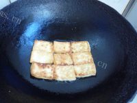 特下饭的干煎豆腐做法图解6)