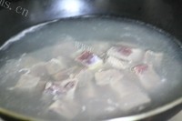 质嫩爽口的牛腩炖萝卜做法图解4)