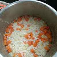 回味无穷的土豆胡萝卜焖饭的做法图解七