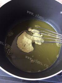 美味的抹茶凉粉做法图解5)