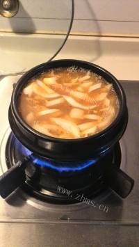 好吃的辣白菜金枪鱼汤做法图解7)