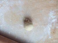 很有食欲的豆沙饼做法图解5)