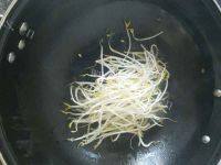 营养丰富韭菜炒豆芽做法图解4)