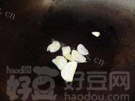 家常菜西芹炒肉丝做法图解8)