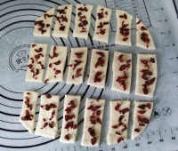 甜甜的蔓越莓酸奶手撕包的做法图解九