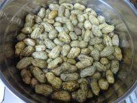 下酒菜水煮花生做法图解1)