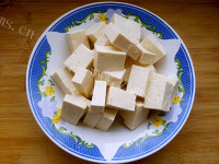 肉末蚬子蒸豆腐做法图解4)