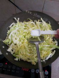 外婆教我炒包菜做法图解5)