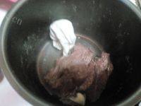 自制卤牛肉做法图解4)