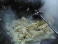 自制素炒土豆片做法图解4)
