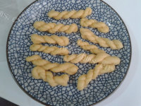 自制小麻花做法图解12)