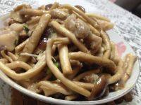 家常菜茶树菇炒肉片
