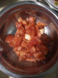 家常菜土豆烧牛肉做法图解3)