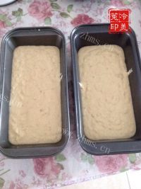 自制香蕉蛋糕做法图解13)