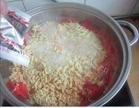 饱满的煮方便面做法图解6)