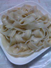 很有食欲的肉酱拌面做法图解14)