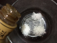 美味的干煎蒜香芥兰带子做法图解5)