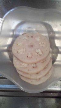 色味俱全的糯米藕