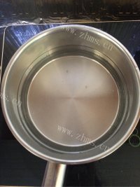 美味的咖喱鱼丸汤做法图解2)