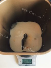 可爱的豆豆面包做法图解3)