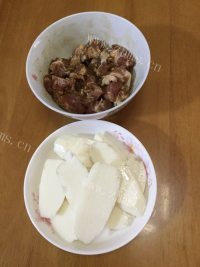 家常菜山药排骨做法图解2)