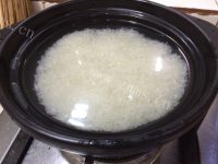 好吃的腊味煲仔饭做法图解3)
