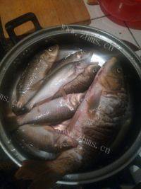 滋味鲜美的红烧鲤鱼做法图解1)