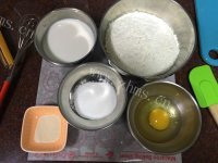 自制牛奶小馒头做法图解1)