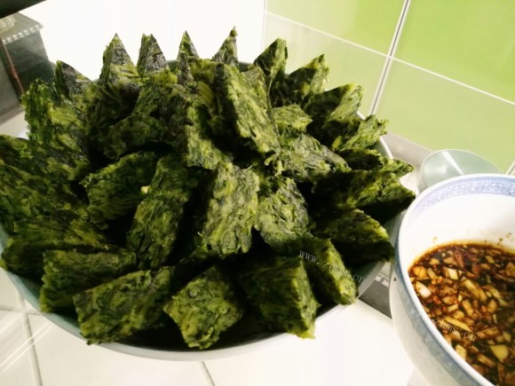 香气浓郁的菠菜疙瘩