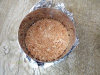 甜甜的草莓慕斯蛋糕做法图解4)
