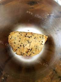 自制全麦消化饼干做法图解3)