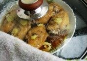 美味香菇焖鸡翅做法图解3)