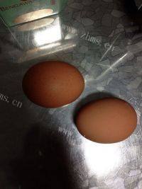 黄瓜鸡蛋炒饭做法图解1)