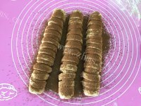 好吃的可可紫薯手撕卷做法图解10)