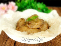 美味的盐焗鸡翅