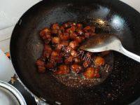 常吃不腻的土豆红烧肉的做法图解六
