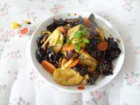 家常菜肉炒茭白