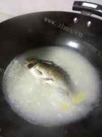 可口的鲫鱼豆腐汤做法图解7)