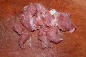 猪肉炒青瓜做法图解1)