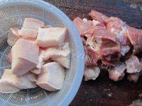 「DIY美食」笋干烧肉做法图解3)