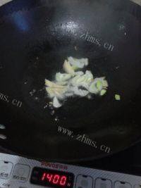 家常菜胡萝卜炒牛肉做法图解4)