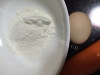 自制红萝卜鸡蛋饼做法图解1)